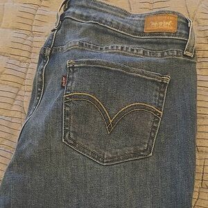 Levi's Women’s Dark Blue Slim Jeans